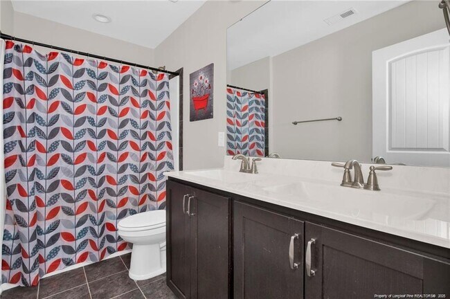 Building Photo - 5344 Debut Ave