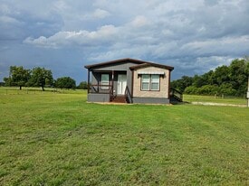 Building Photo - 1238 FM 667