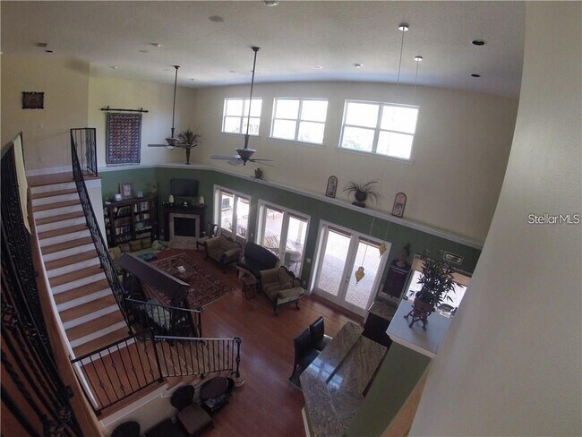 Building Photo - 11949 Riverhills Dr