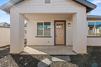 Building Photo - 3109 29th Ave