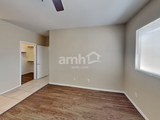 Building Photo - 11221 W Coronado Rd