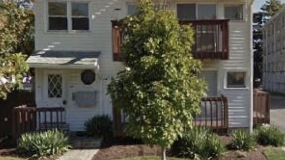 Building Photo - 773 Savin Ave