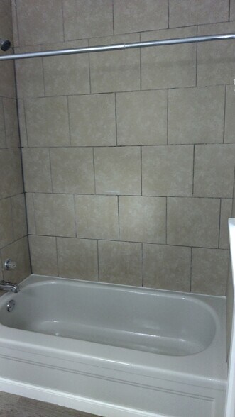 Building Photo - 3701 Dubose St SW