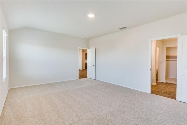Building Photo - 821 Indigo Wy
