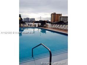 Building Photo - 1833 S Ocean Dr