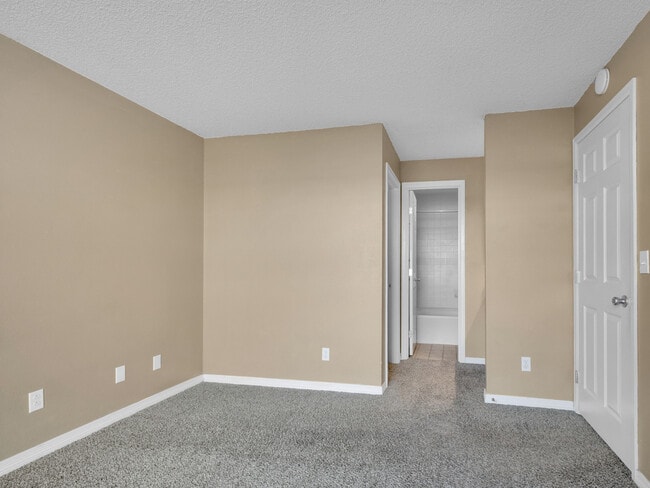 Building Photo - 4760 S Wadsworth Blvd