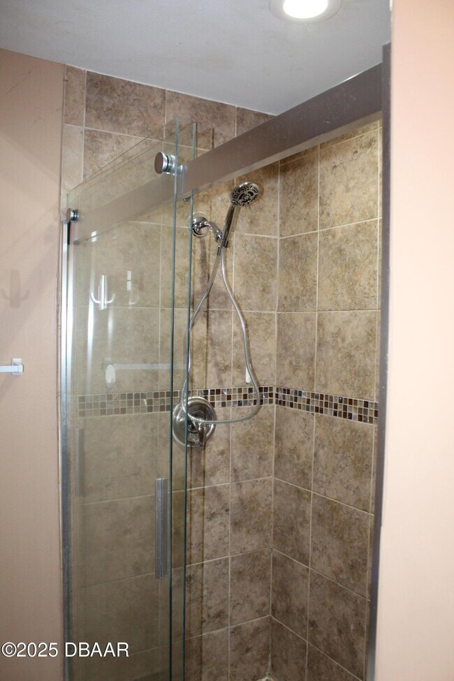 Building Photo - 903 W Millard Ct