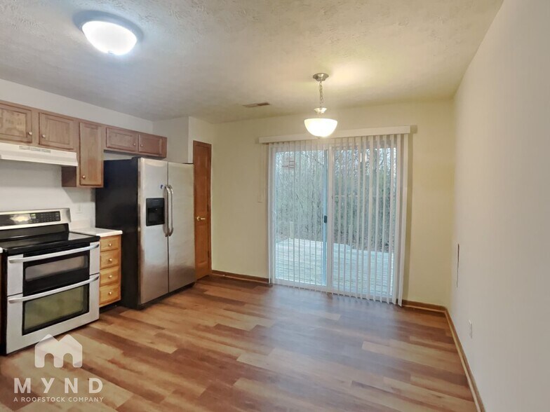 Building Photo - 2907 Braxton Ct