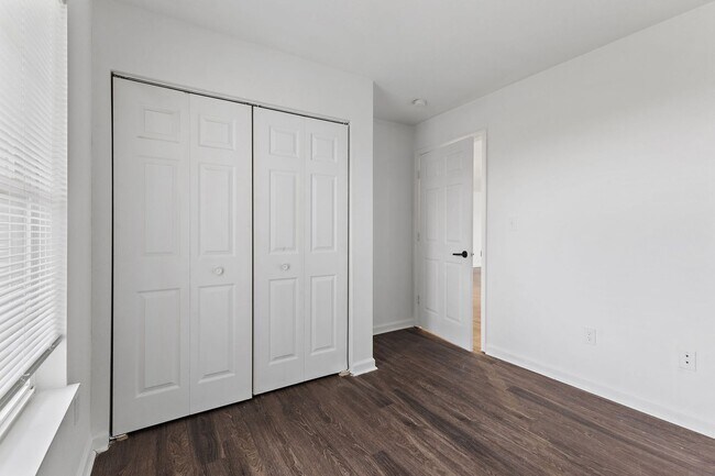 Building Photo - Rent $1475/mo********** Honda Plant around the Corner*********Culdesac Community