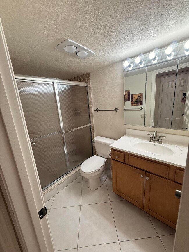 Building Photo - 4266 Deste Ct