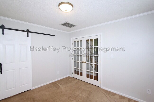 Building Photo - 703 Swan Hill Ct