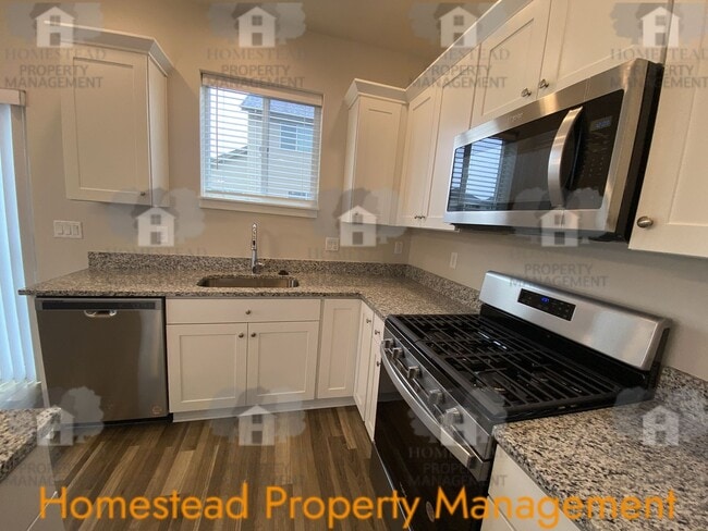 Building Photo - Welcome to your new home!