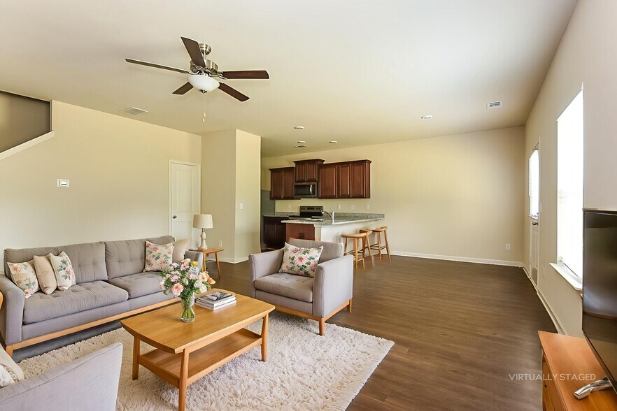 Building Photo - 154 Innis Brk Cir