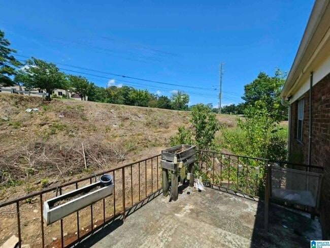 Building Photo - 3449 Sandner Ct