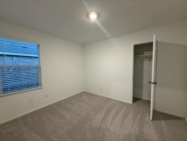 Building Photo - 17704 Sage Thrasher Dr