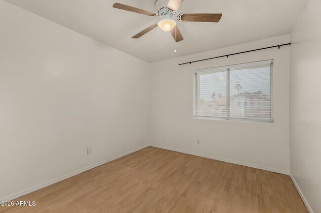 Building Photo - 1343 E Angela Dr