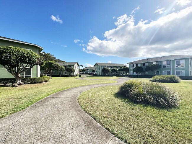 Building Photo - Centrally Located Mililani Townhome with 2...