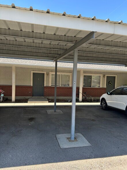 Building Photo - 166 E 1800 N