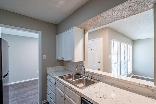 Building Photo - 806 Treadwell Ct