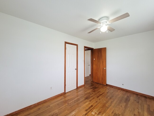 Building Photo - 409 N Parrish St