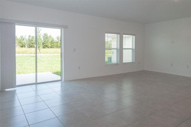 Building Photo - 321 Loch Ct