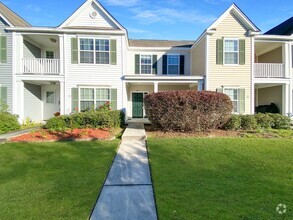 Building Photo - Two Bedroom Townhome in Godley Park with m...