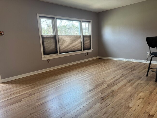 Building Photo - Single Family - Central AC, Penfield with Fairport Schools