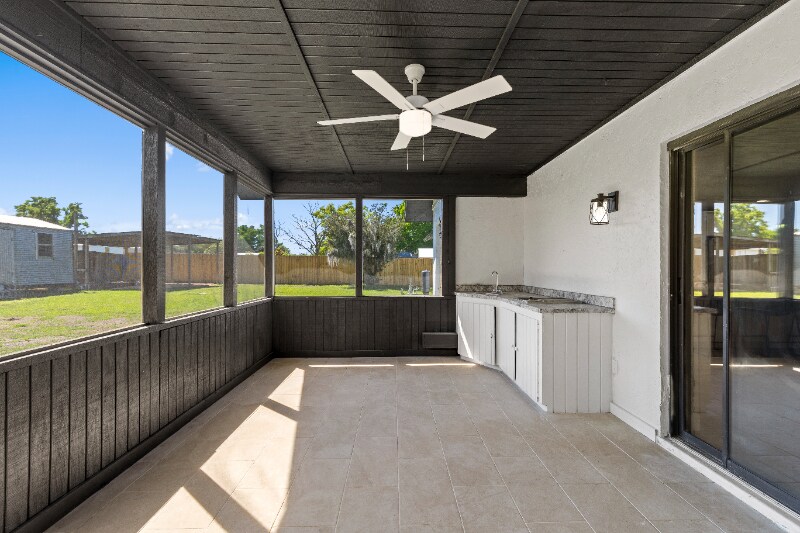 Building Photo - 5303 Glen Harwell Rd