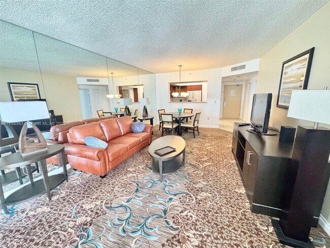 Building Photo - 17375 Collins Ave