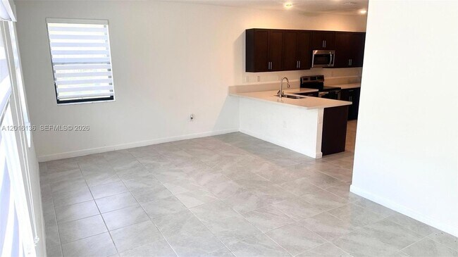 Building Photo - 13420 SW 287th Ter
