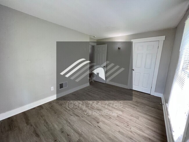 Building Photo - 53 W Norman Ave