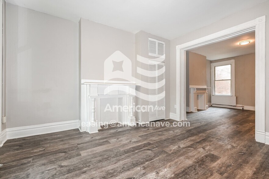 Building Photo - 214 S Millvale Ave