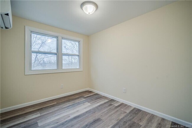 Building Photo - 33 Muir Terrace