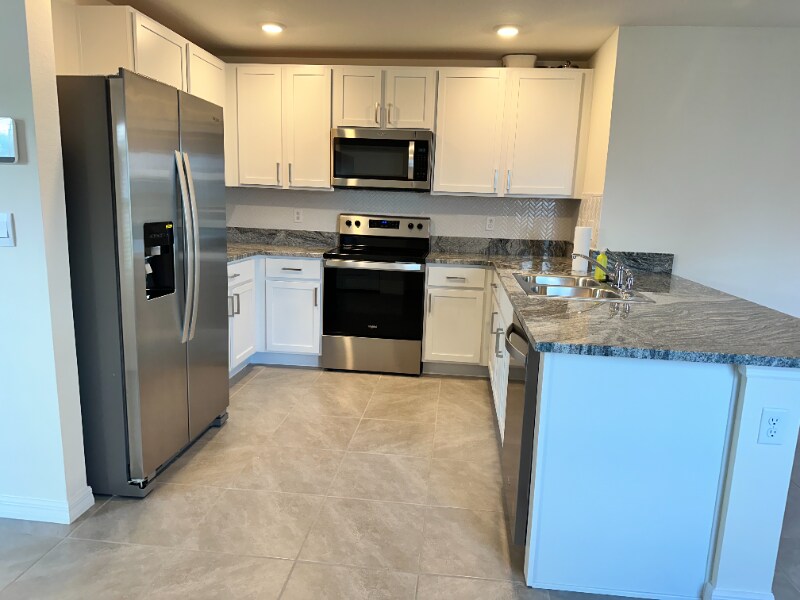 Building Photo - 3259 Rock Sound St