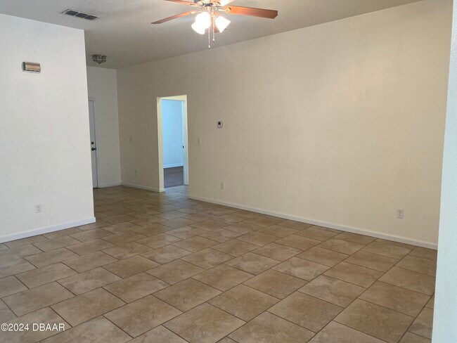 Building Photo - 1936 Cove Point Rd