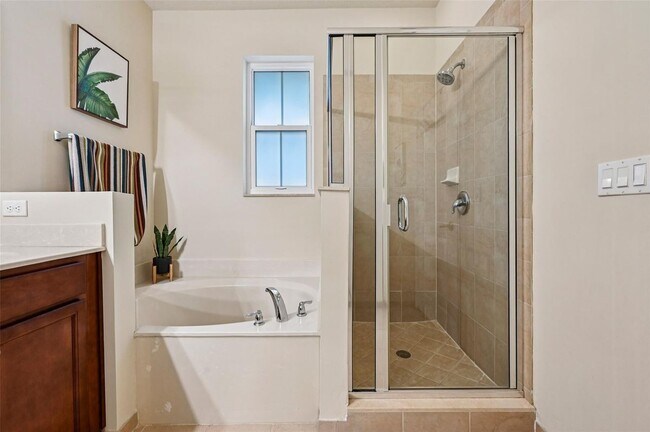 Building Photo - 4714 Monarch Way