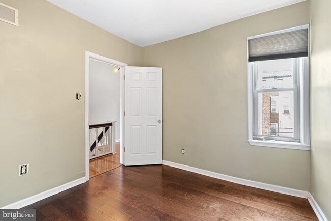 Building Photo - 1508 S 29th St