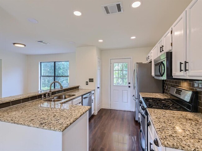 Building Photo - 2834 Gettysburg Dr