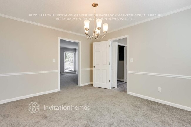 Building Photo - 6186 Pinewood Dr SE