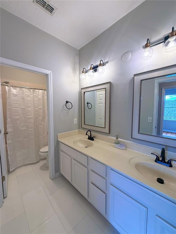 Building Photo - 9253 Edenshire Cir