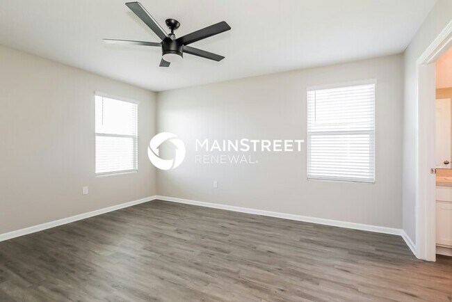 Building Photo - 4 Bedroom Pet-Friendly Home in Green Cove Springs, FL with Main Street Renewal