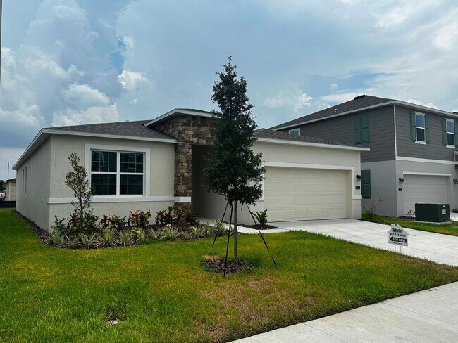 Building Photo - Stunning new construction 3/2 in Wynnstone Gated Community of Davenport.  Available now!