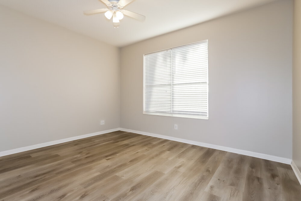 Building Photo - 8549 Deer Chase Dr