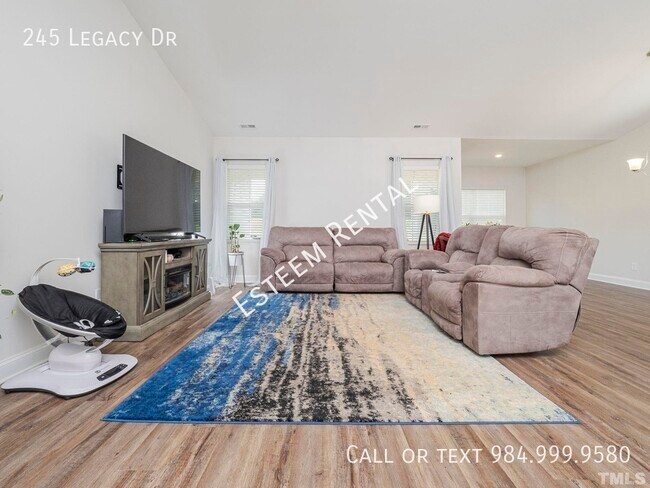 Building Photo - 245 Legacy Dr