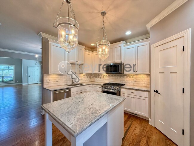 Building Photo - 2611 Wendell Wy