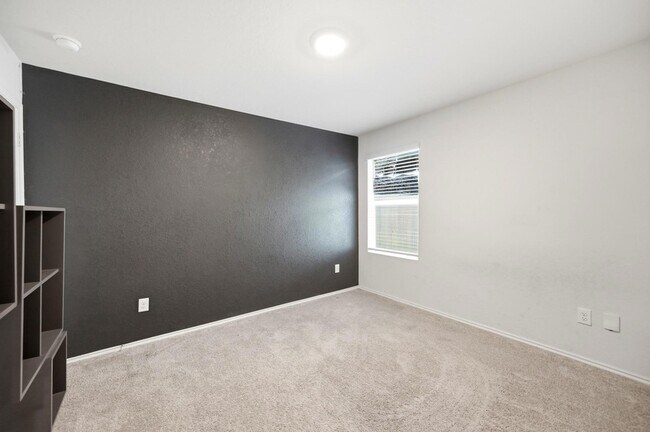 Building Photo - 1009 Marvin Wy