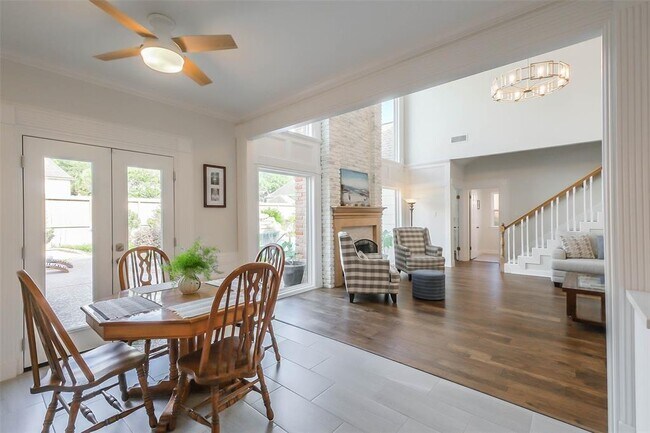 Building Photo - 1319 Hannington Dr