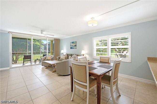 Building Photo - 1083 Forest Lakes Dr