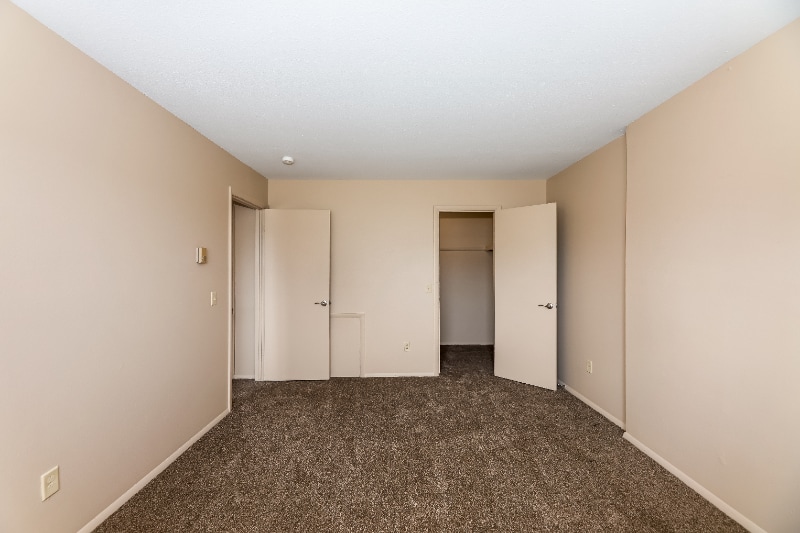 Building Photo - 2647 Eastgate Rd