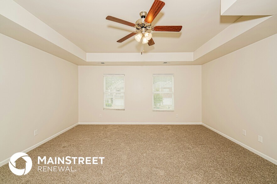 Building Photo - 180 Belmont Way